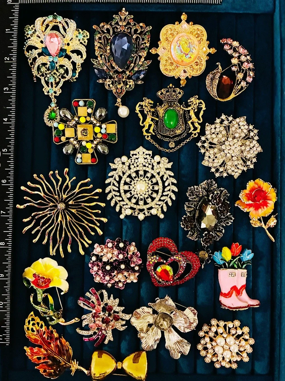 Lot 20 Brooches Pins Statement Rhinestone Enamel Malted Cross Flower Crown